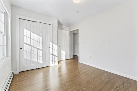 102 Rita Way Brunswick ME 04011