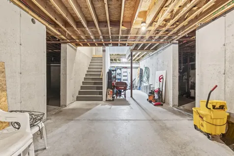 102 Rita Way Brunswick ME 04011