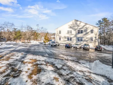 102 Rita Way Brunswick ME 04011