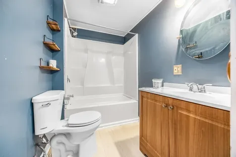 211 Maple Street Bangor ME 04401