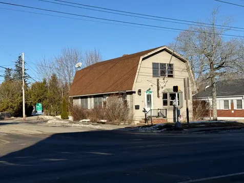 145 Main Street Thomaston ME 04861