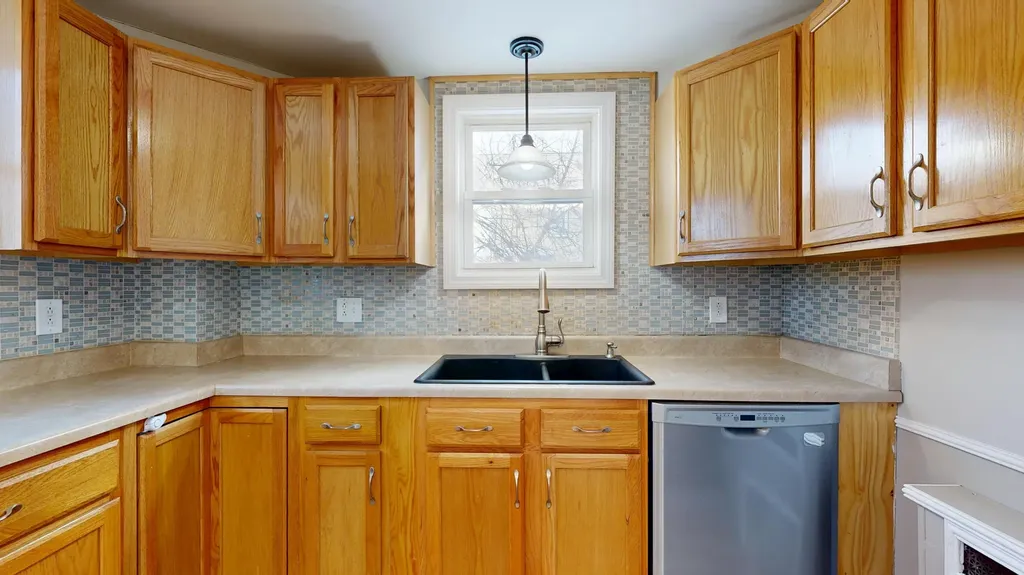 30 Cottage Street Lewiston ME 04240