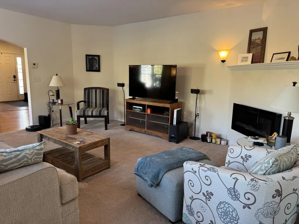 29 Pebble Creek Orrington ME 04474