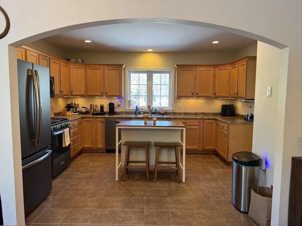 29 Pebble Creek Orrington ME 04474