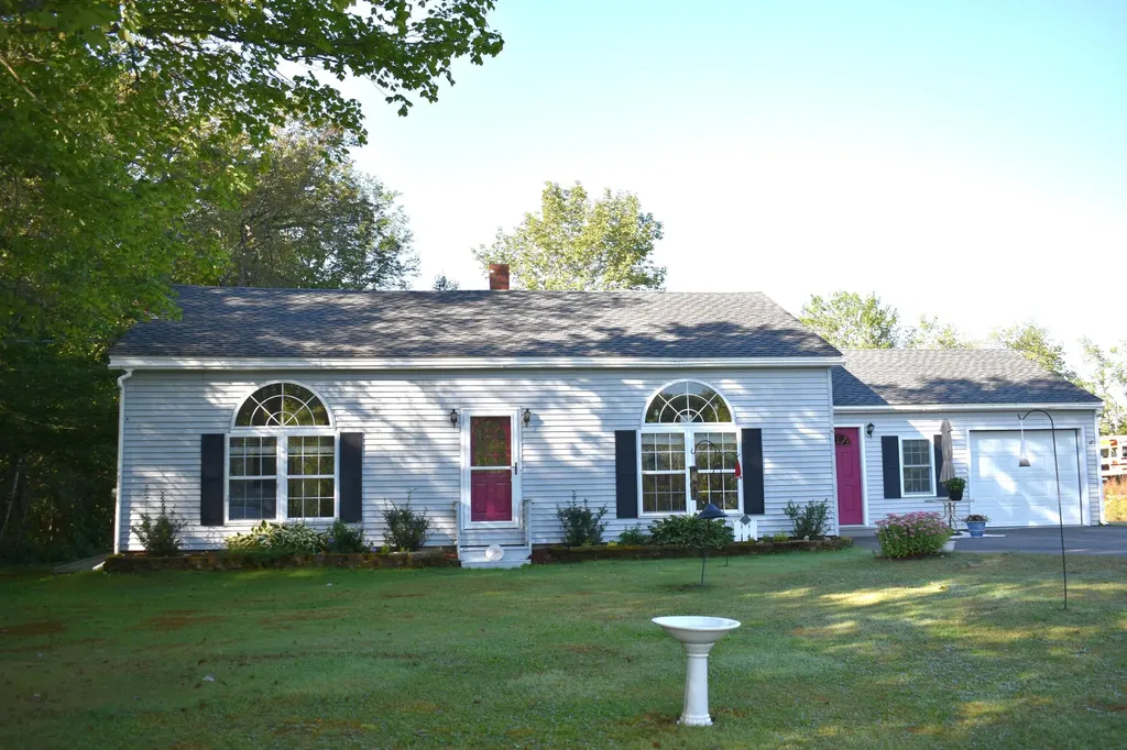 19 Pendleton Road Searsport ME 04974