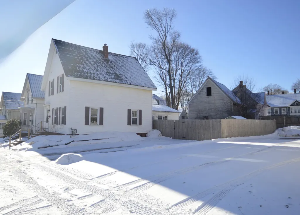 131 Parker Street Brewer ME 04412