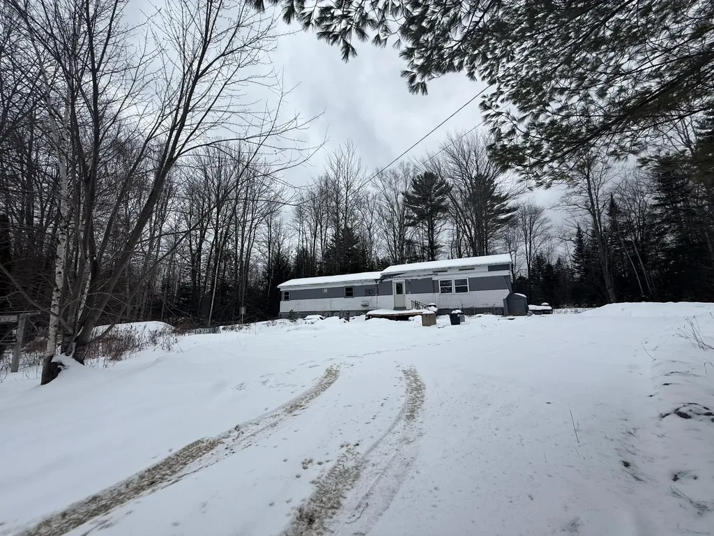 433 Edinburg Road Edinburg ME 04448