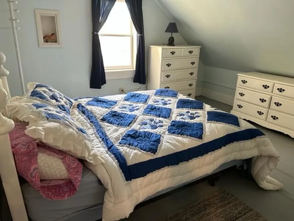 283 Gray Hill Road Dover-foxcroft ME 04426