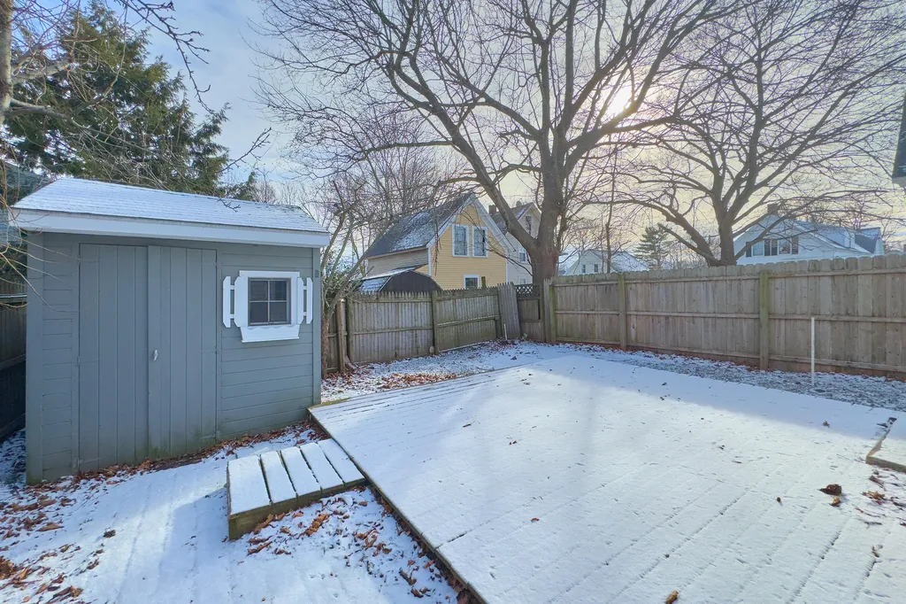 5 Bunker Street Rockland ME 04841