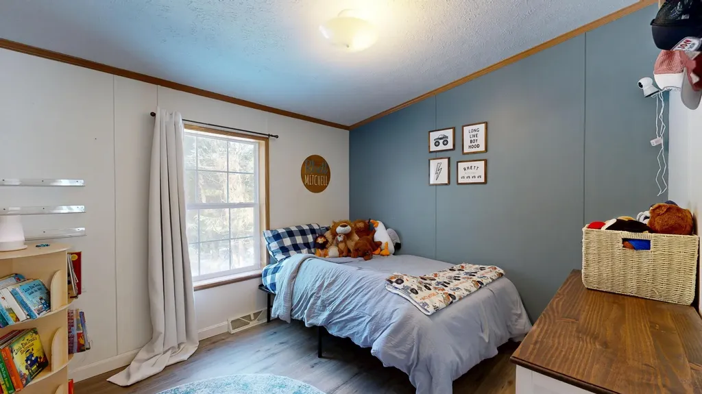 10 Smart Lane Monmouth ME 04259