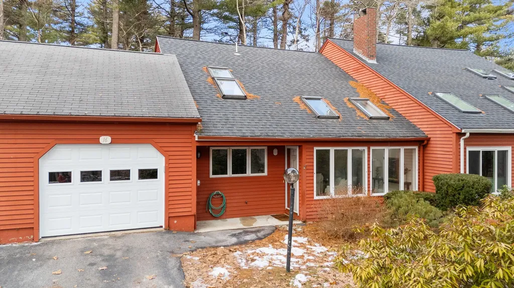 16 Karynel Drive South Portland ME 04106
