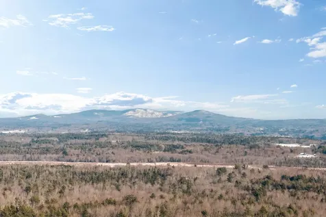 9 Backmeadow Road Waldoboro ME 04572