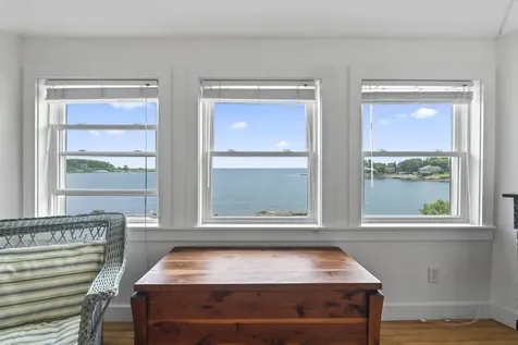 4 Hamlin Place York ME 03909