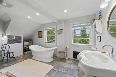 4 Hamlin Place York ME 03909