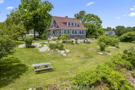4 Hamlin Place York ME 03909