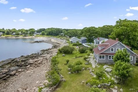 4 Hamlin Place York ME 03909