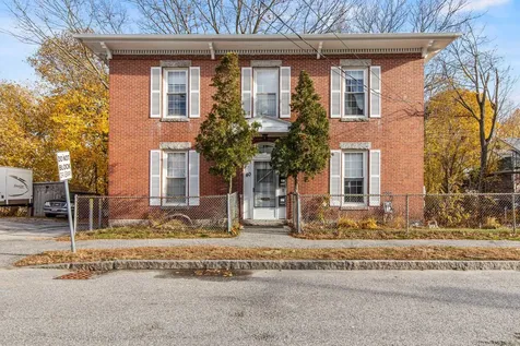 40 High Street Auburn ME 04210