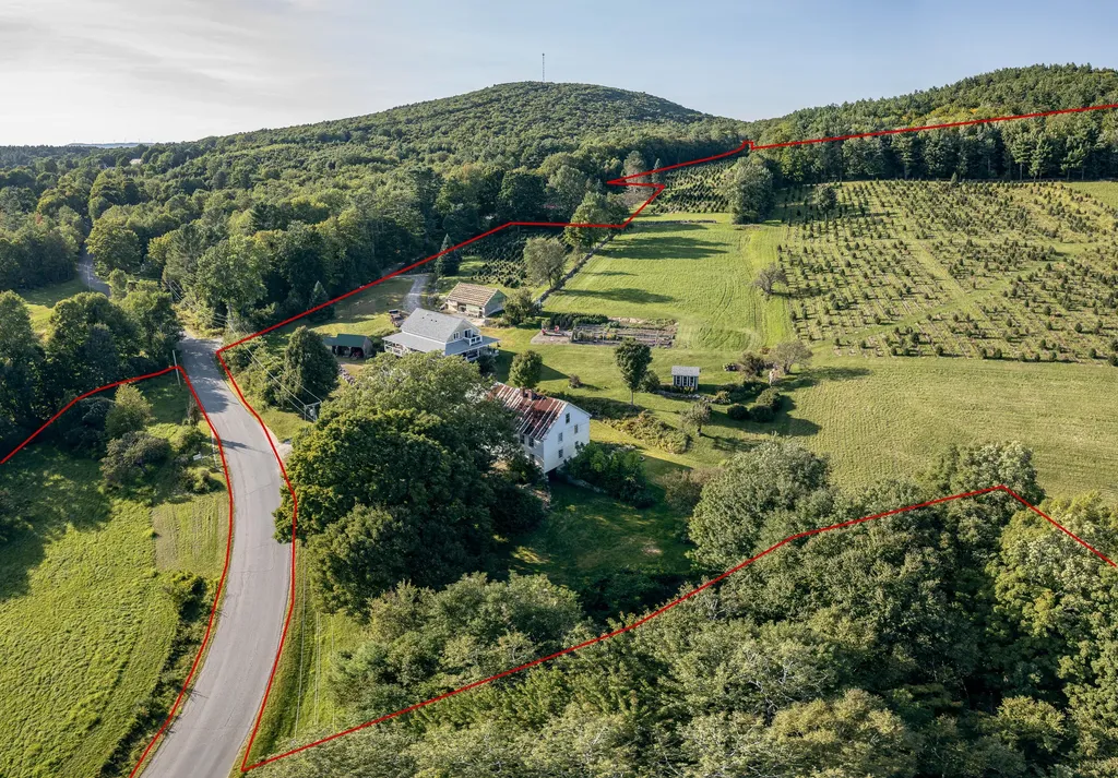 159 Moose Hill Road Fayette ME 04349
