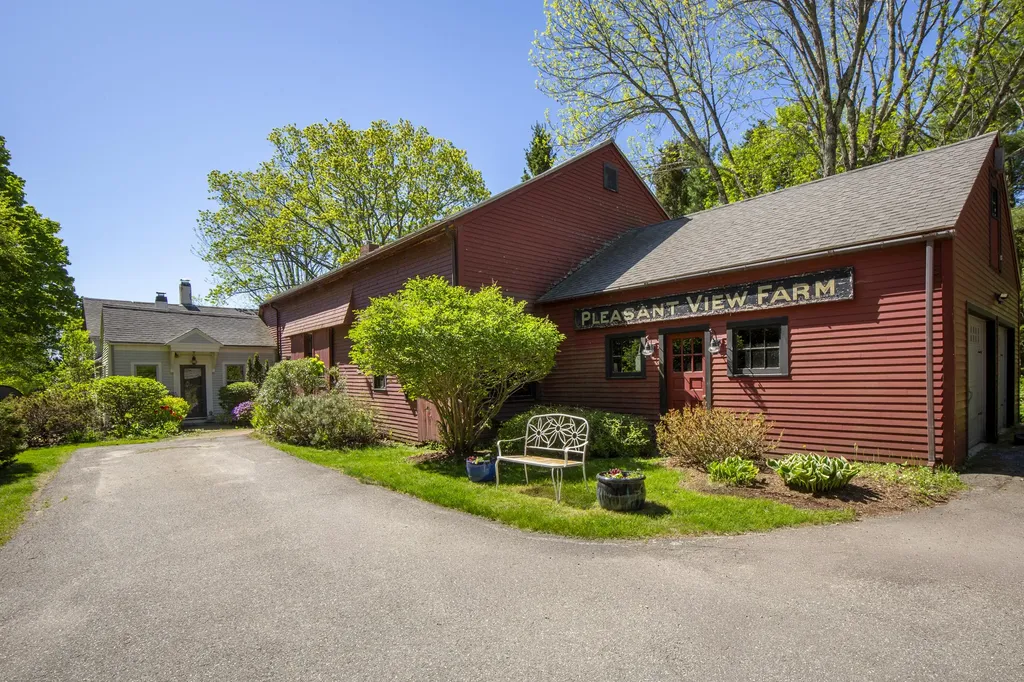 120 Barnestown Road Camden ME 04843