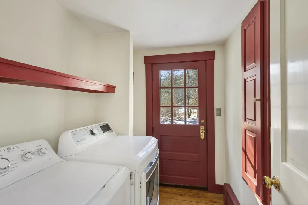 120 Barnestown Road Camden ME 04843