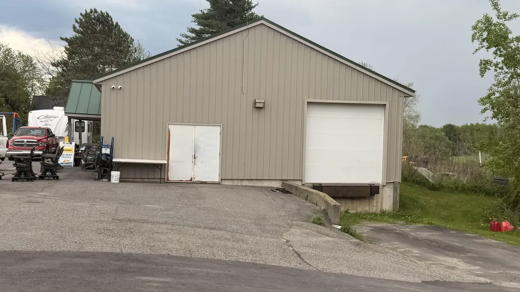 353 Skowhegan Road Fairfield ME 04927
