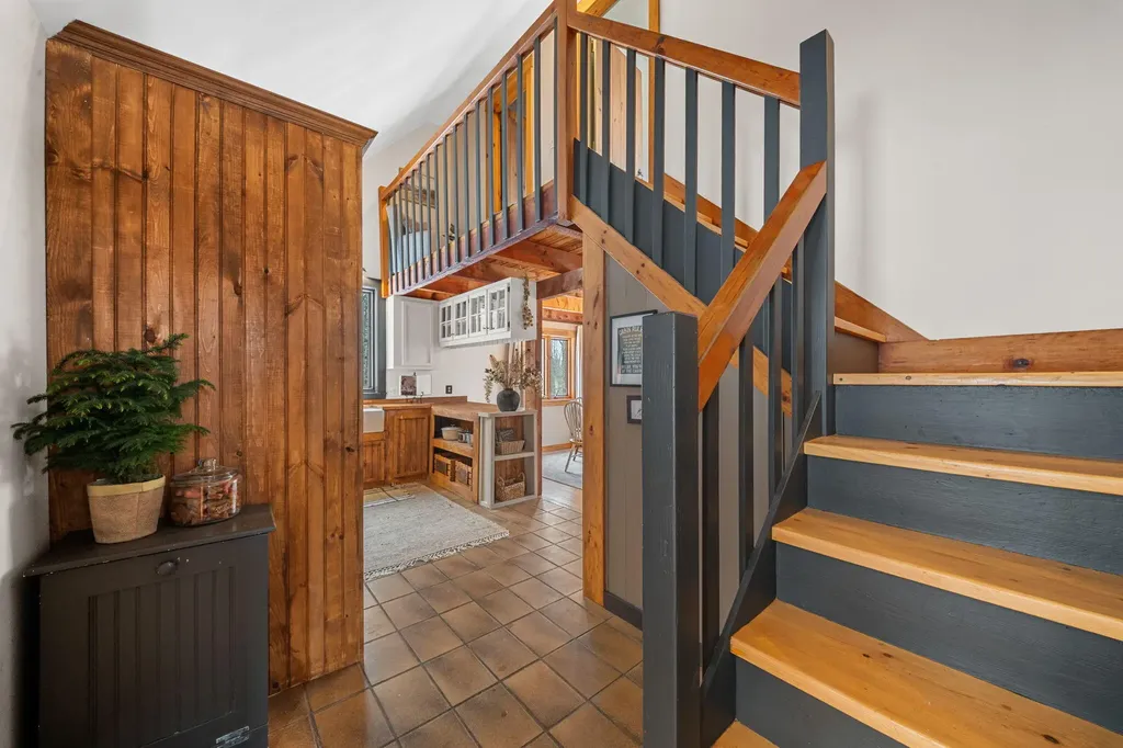 406 Pinnacle Road Canaan ME 04924
