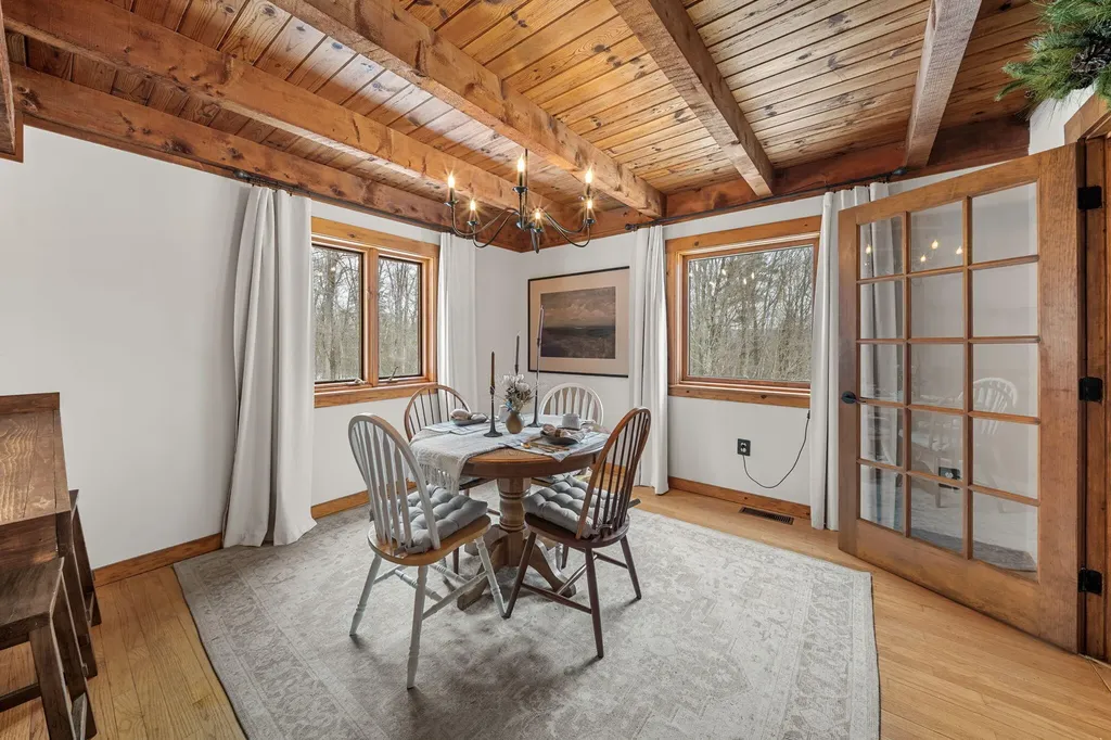 406 Pinnacle Road Canaan ME 04924
