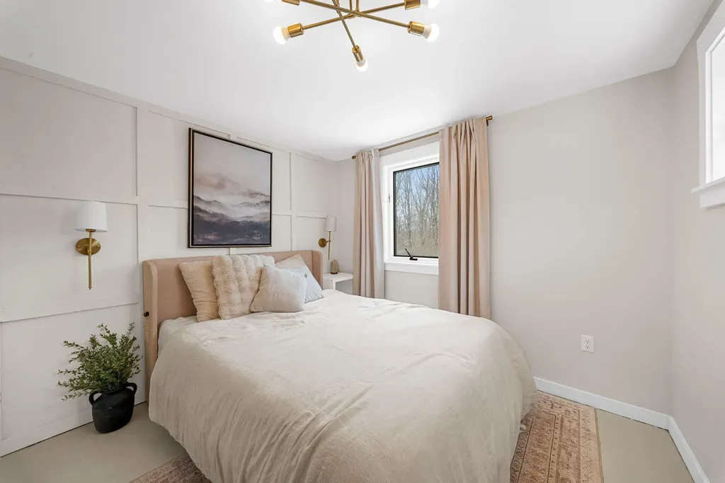 406 Pinnacle Road Canaan ME 04924