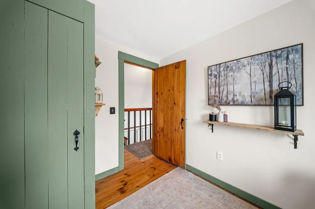 406 Pinnacle Road Canaan ME 04924