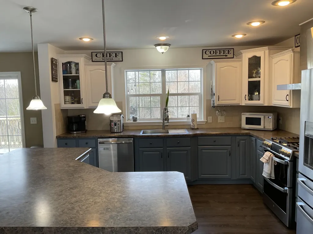 376 Main Street N Searsmont ME 04973