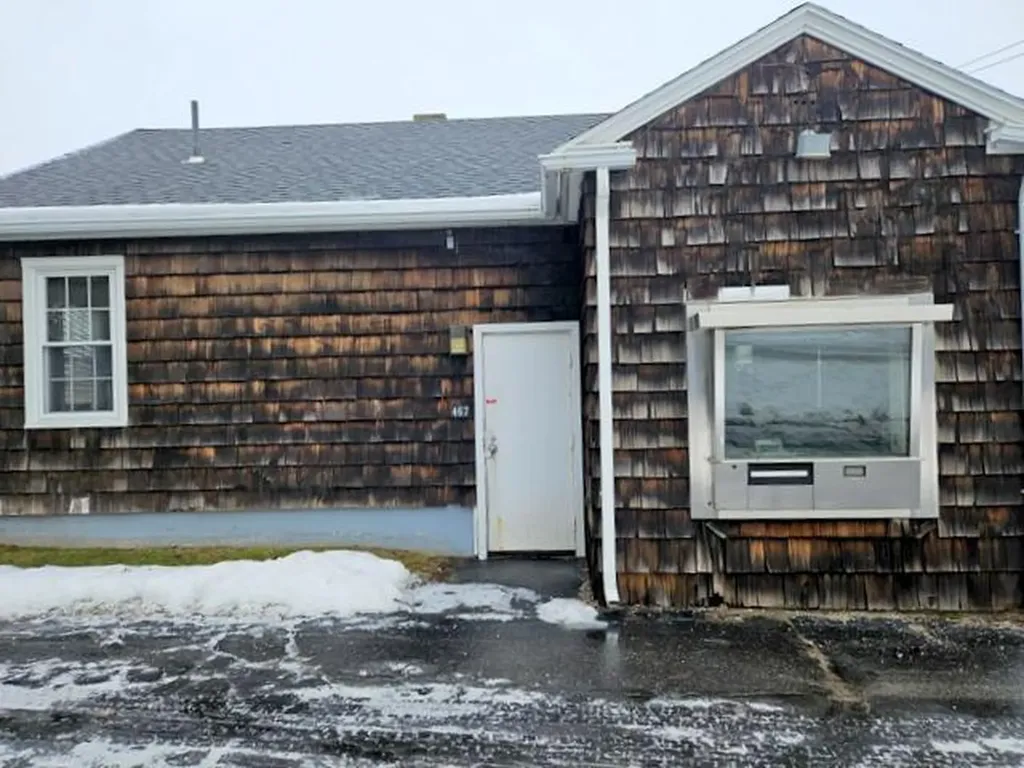 467 Sabattus Street Lewiston ME 04240