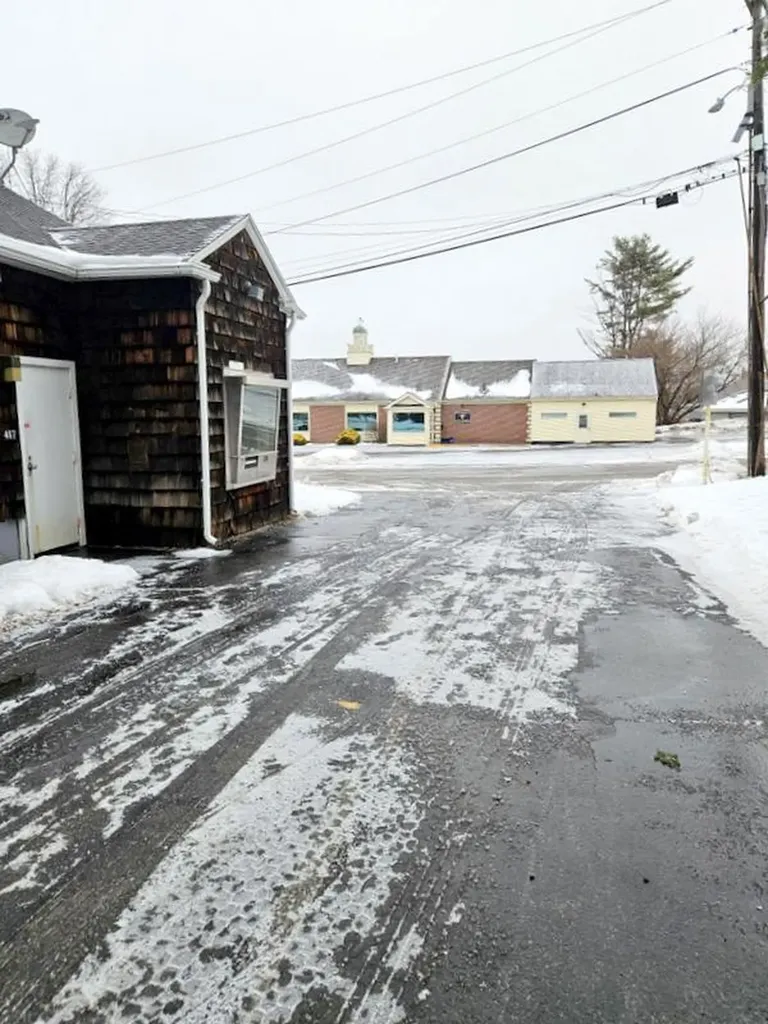467 Sabattus Street Lewiston ME 04240