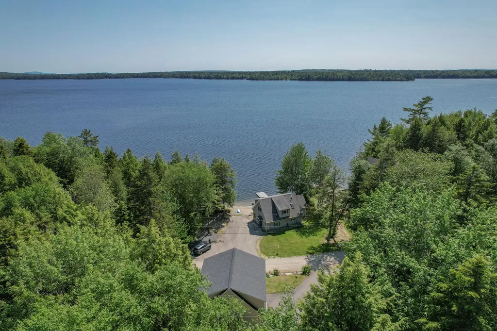 123 Estes Way Eastbrook ME 04634