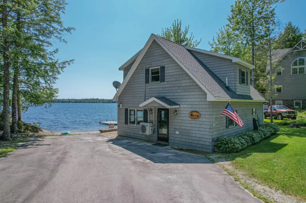 123 Estes Way Eastbrook ME 04634