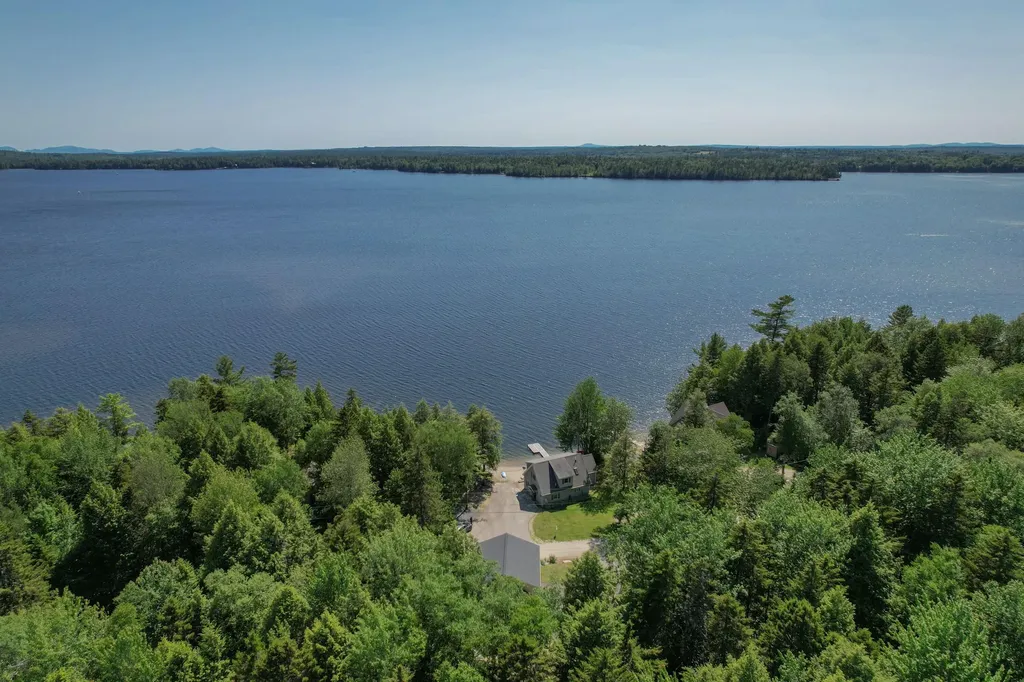 123 Estes Way Eastbrook ME 04634