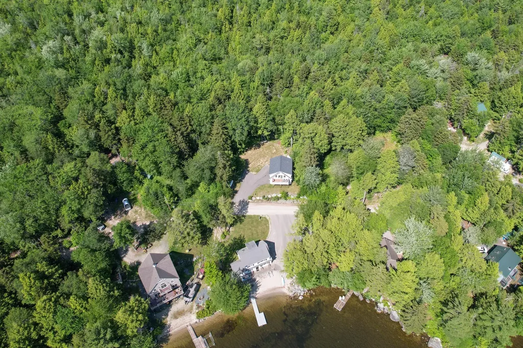 123 Estes Way Eastbrook ME 04634