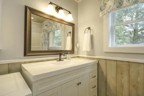 123 Estes Way Eastbrook ME 04634