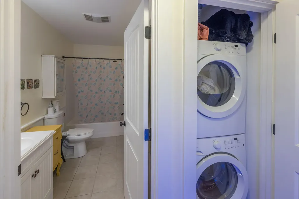12 Hilltop Drive Rockport ME 04856