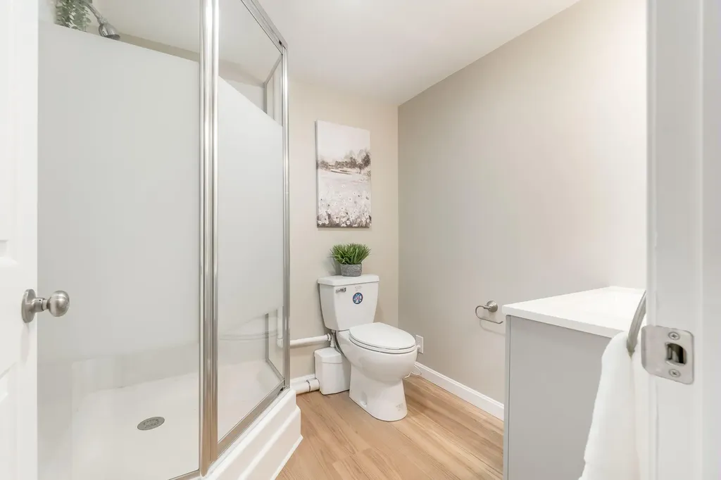 25 Spring Lake Drive Waterboro ME 04061