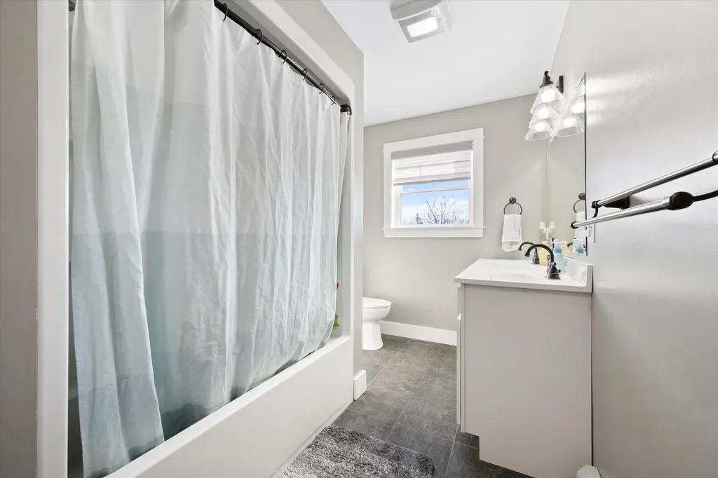 1197 Western Avenue Hampden ME 04444