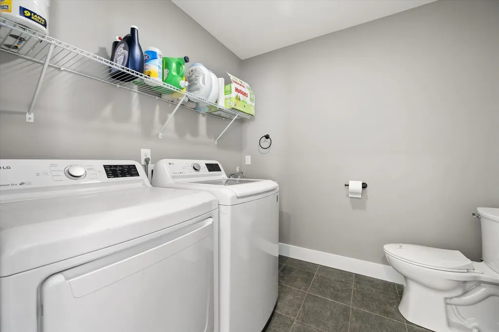 1197 Western Avenue Hampden ME 04444