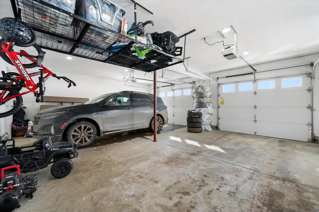 1197 Western Avenue Hampden ME 04444