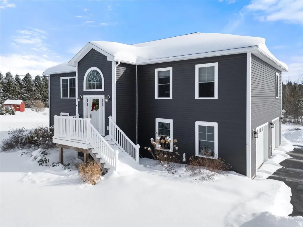 1197 Western Avenue Hampden ME 04444
