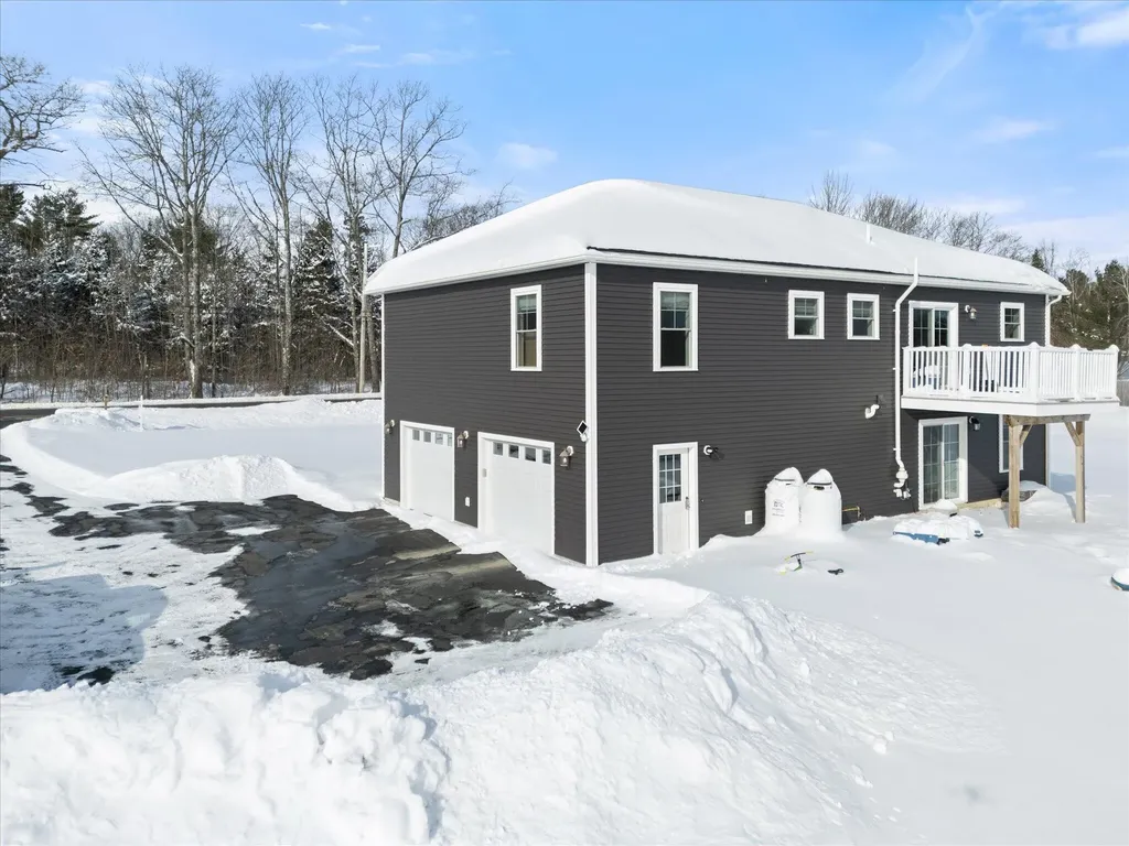 1197 Western Avenue Hampden ME 04444