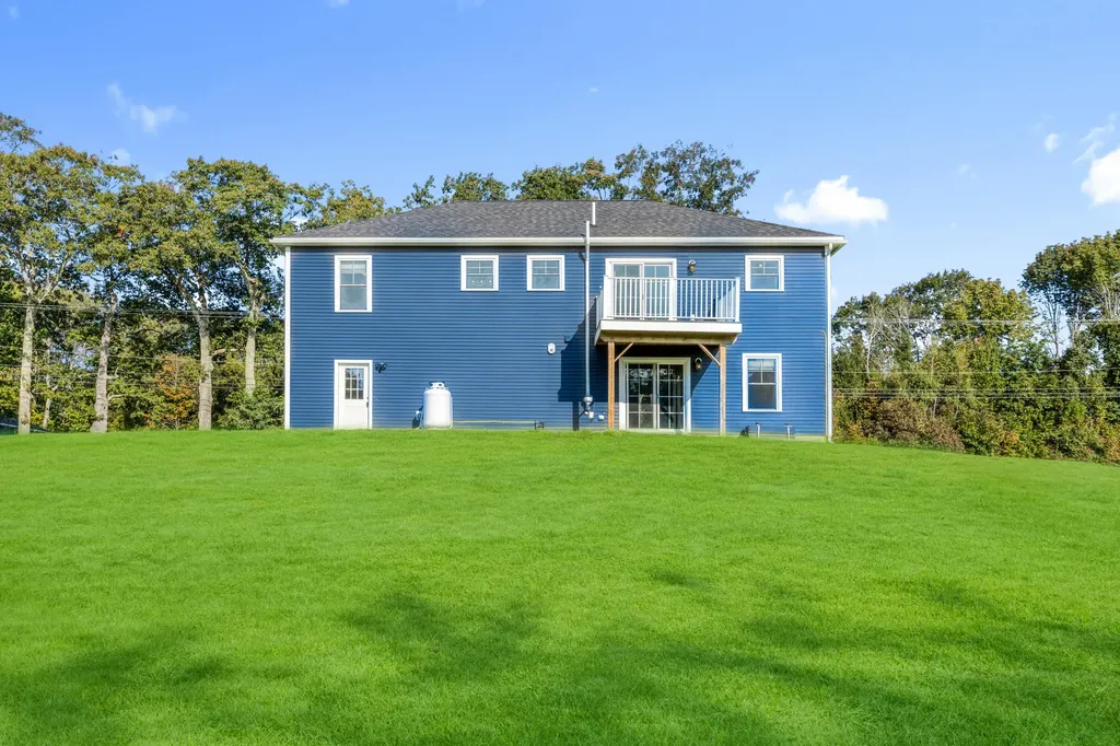 1197 Western Avenue Hampden ME 04444