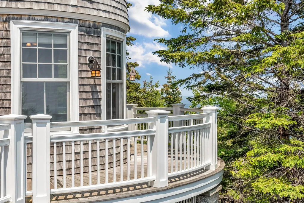 62 Sols Cliff Road Bar Harbor ME 04609