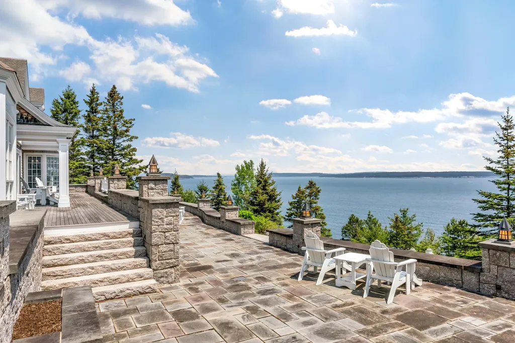 62 Sols Cliff Road Bar Harbor ME 04609