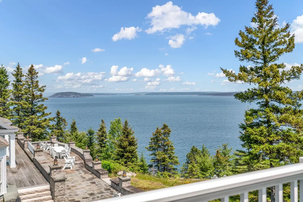 62 Sols Cliff Road Bar Harbor ME 04609