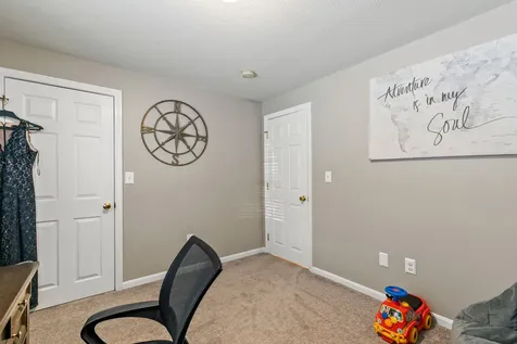 219 Tandberg Trail Windham ME 04062