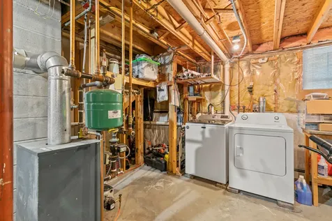 219 Tandberg Trail Windham ME 04062